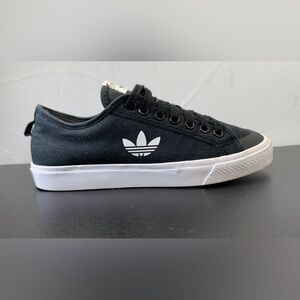 Adidas  Nizza Trefoil
